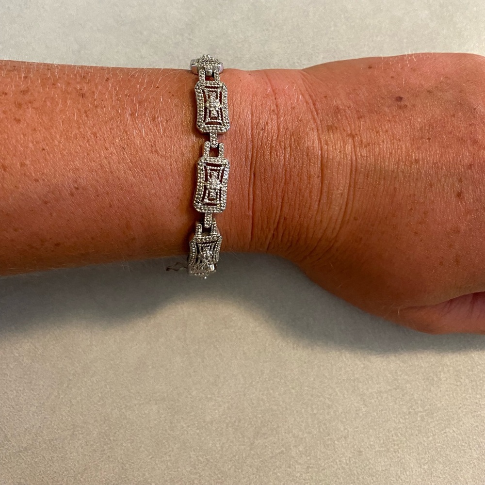 NEW!!! Sterling Silver Diamond Bracelet